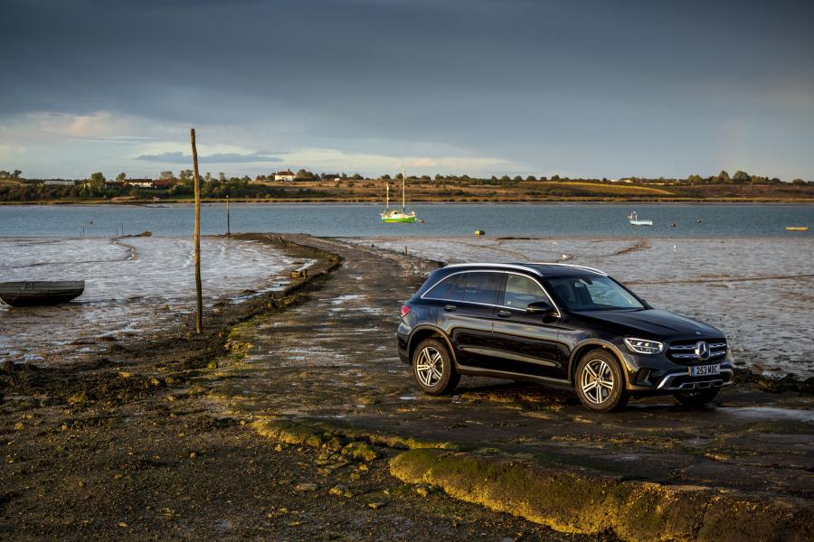  Mercedes-Benz GLC220 d 4Matic (X253) 2019 года  (UK) (фото 50 из 89)